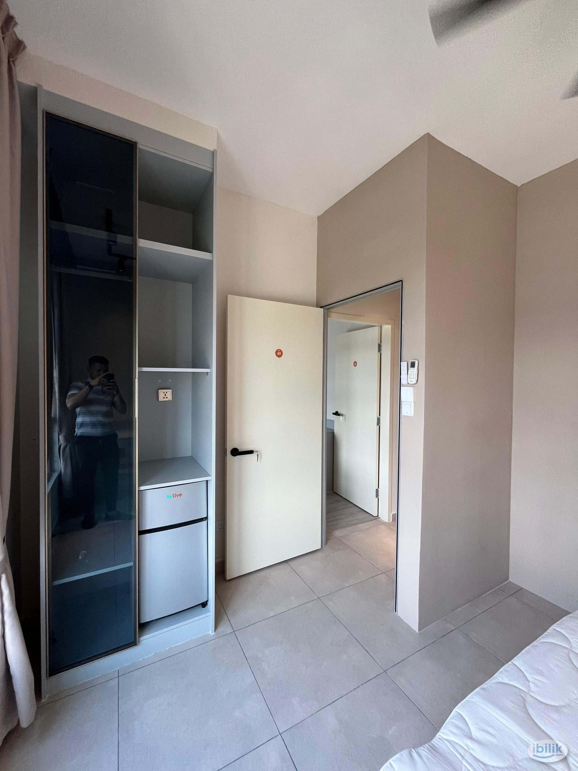 Modern Comfort in Seri Kembangan – Brand-New Middle Room for Rent + Zero Depo😍 - Image 1