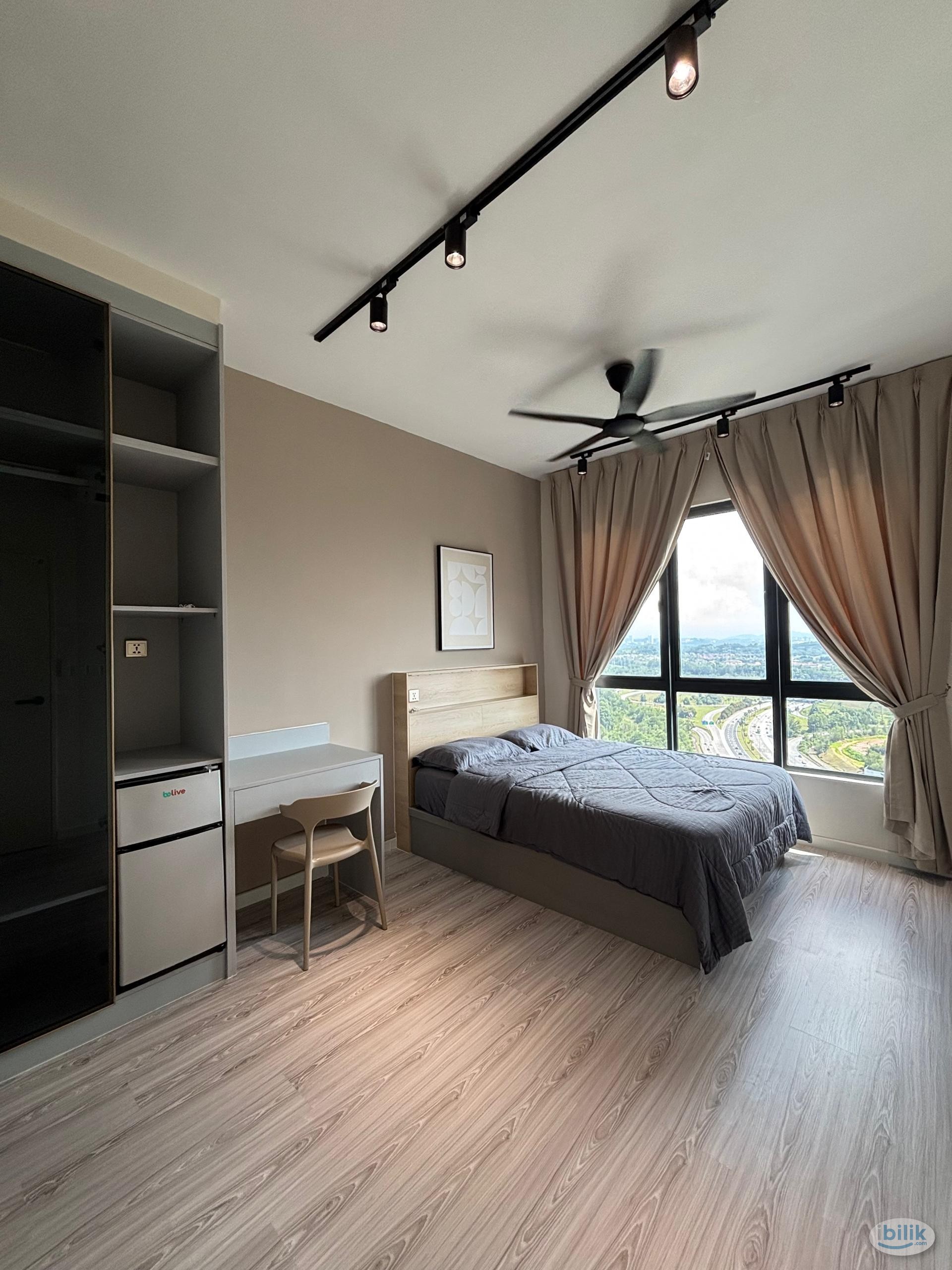 COZY SUPREME MASTER ROOM TO RENT AT SERI KEMBANGAN ✨ - Image 1