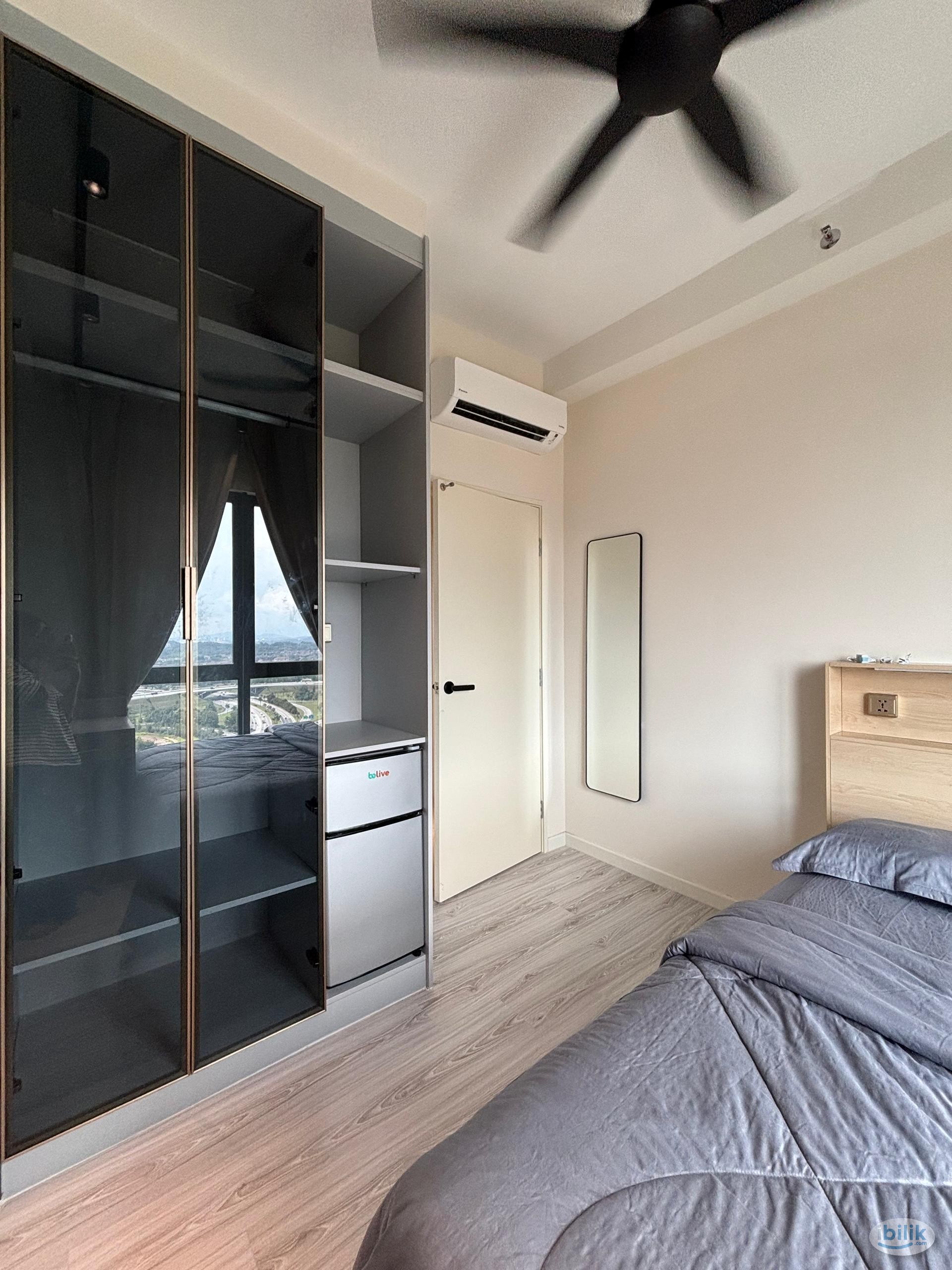 ZERO DEPOSIT MIDDLE ROOM TO RENT AT META CITY✨ - Image 1