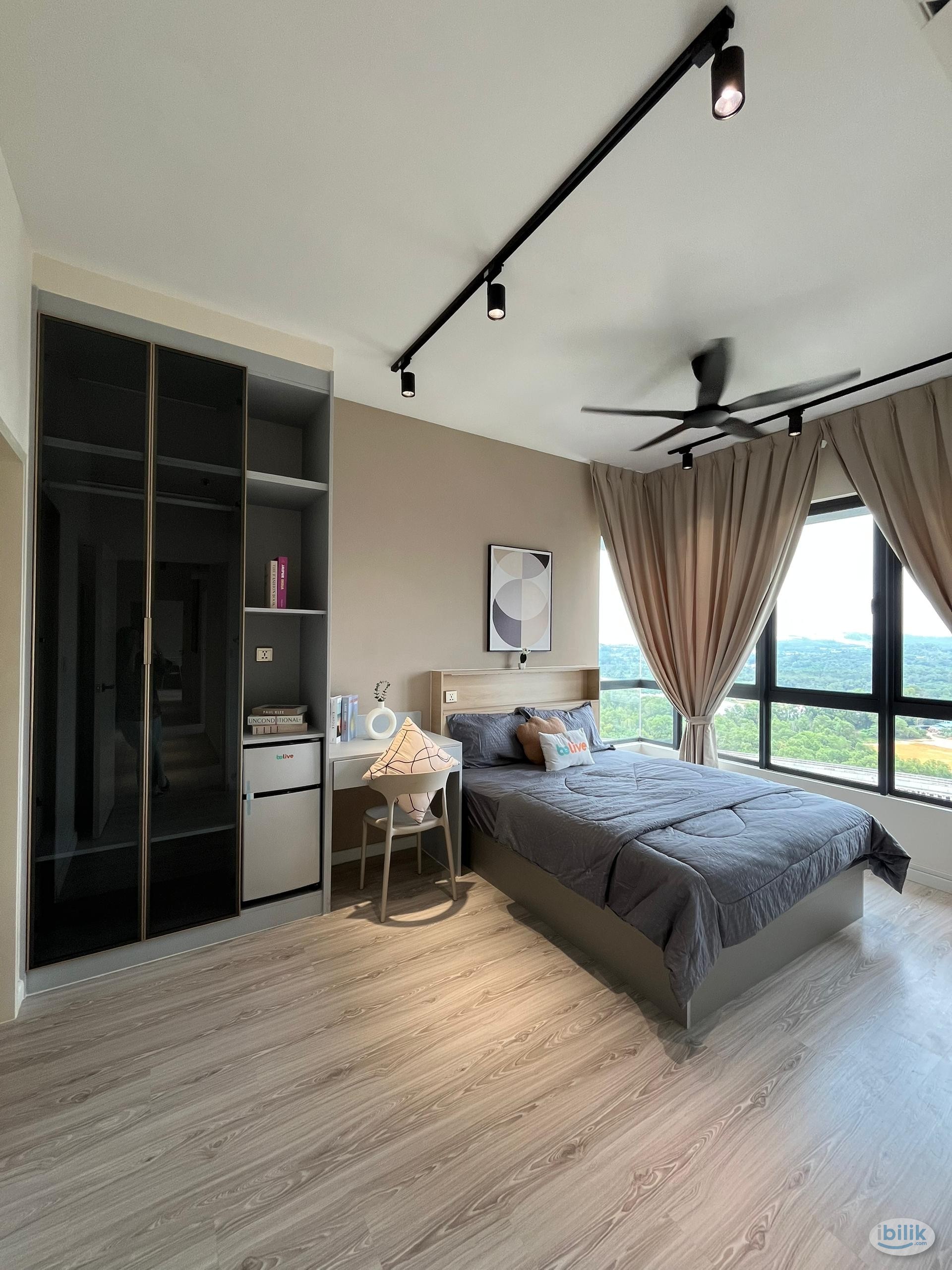 🌟Seri Kembangan’s Newest SUPREME Master Room – Perfect for Professionals & Students🌟 - Image 1