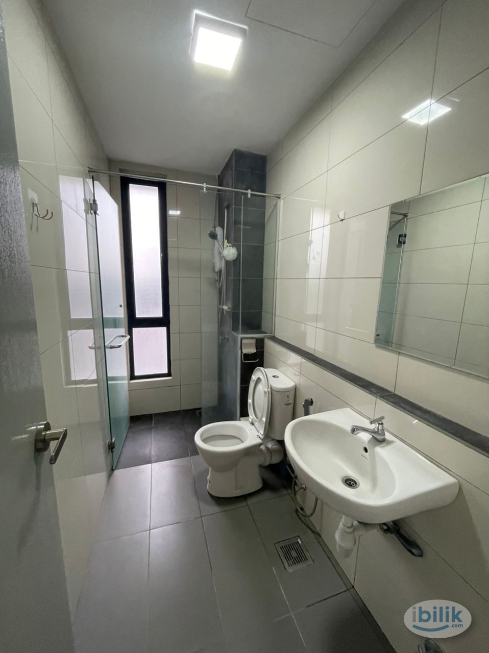Single Room at Taman Pertama, Cheras - Image 1