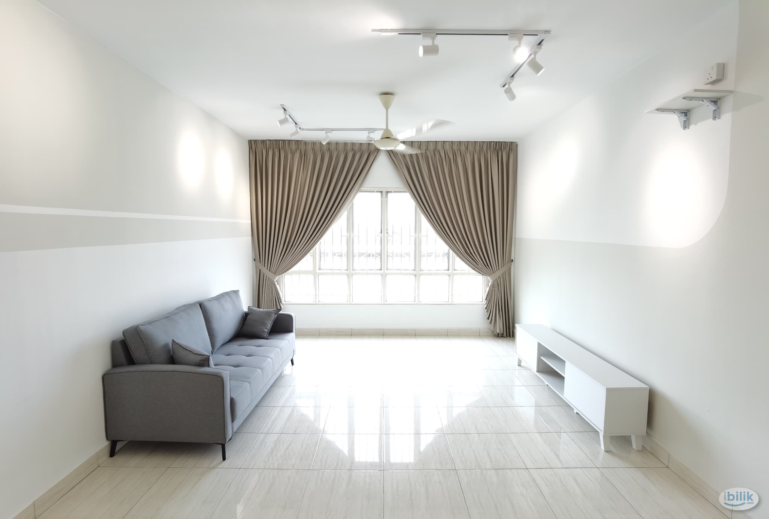 Master Room at Green Avenue, Bukit Jalil - Image 4