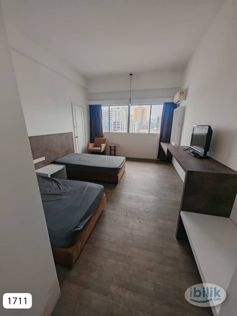 Double Single Bedroom at M1 Hotel & Residence, Chow Kit - Image 5