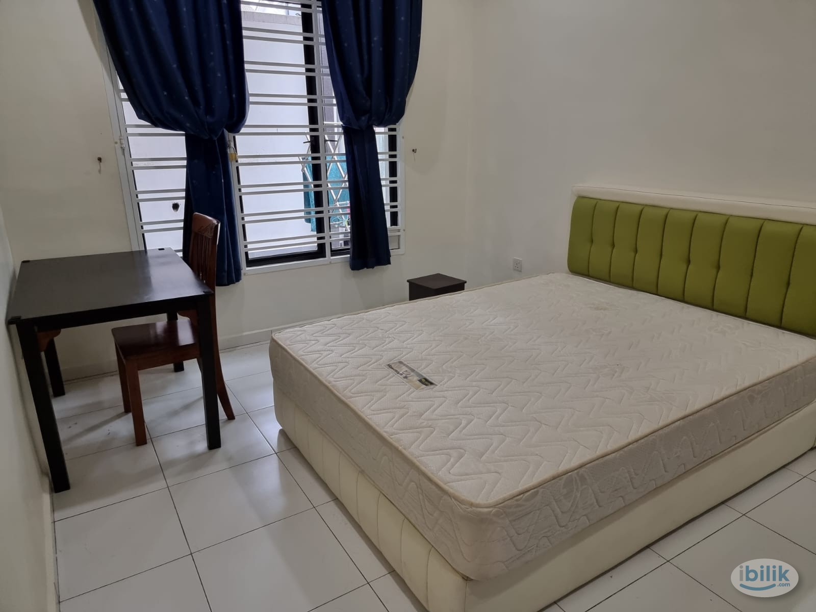 SEMI-D TAMAN BERTAM SETIA (ROOM TO RENT) - Image 1