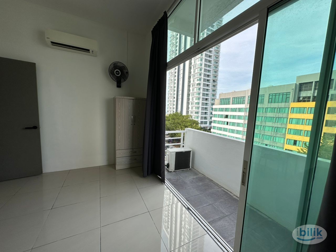 Master Room at Tanjung Bungah, Penang - Image 2