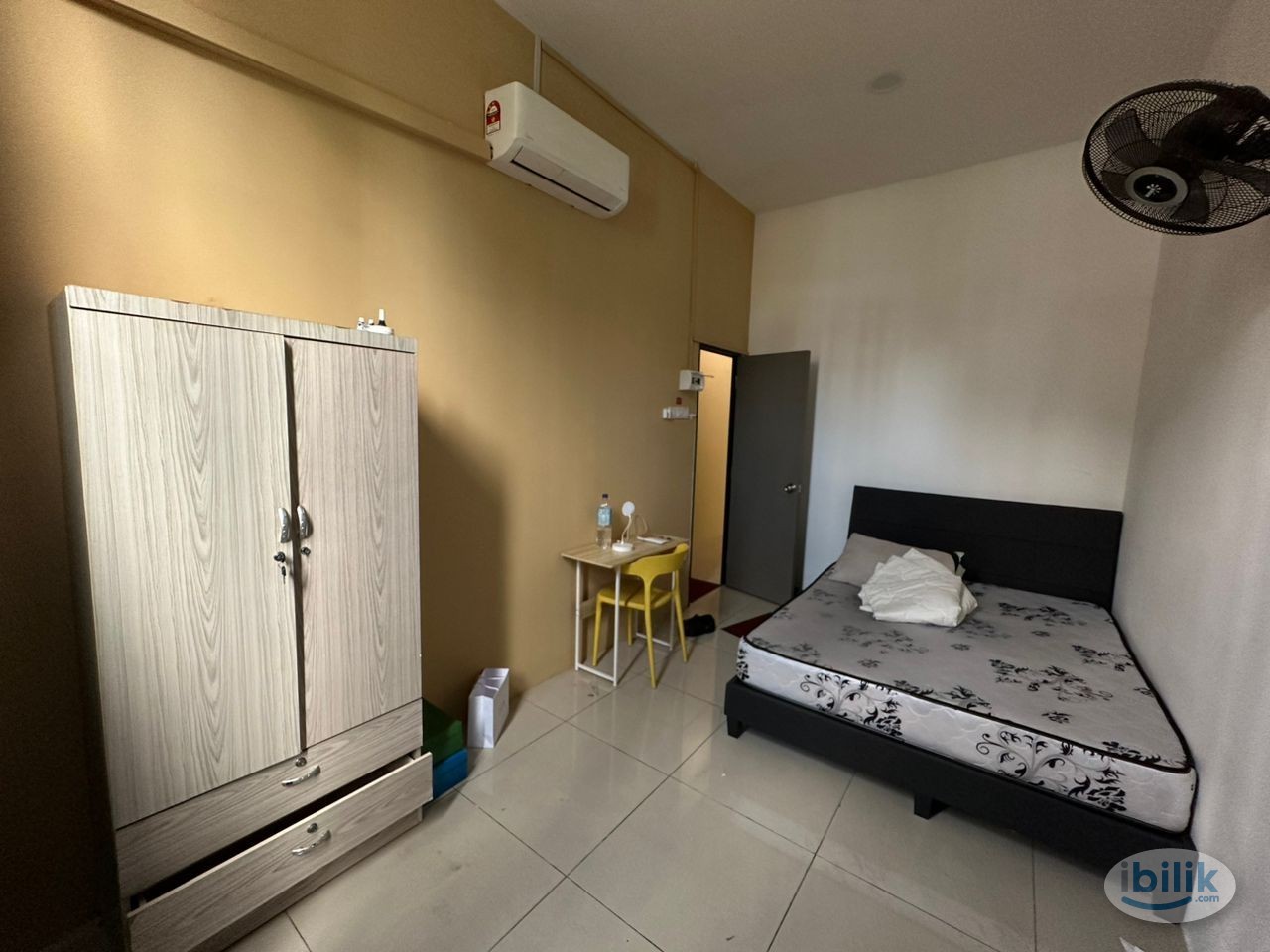 Master Room at Tanjung Tokong, Penang - Image 1