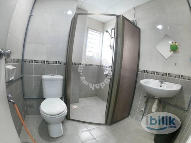 Girl Muslim/ Sharing /Master Room at Selayang Point, Selayang/Fully Furnised - Image 4
