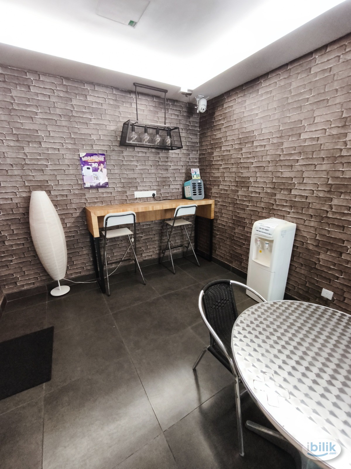 🌟MASTER ROOM ATTACHED PRIVATE BATHROOM🌟 @ Swiss Cottage 🚶‍10 mins to MRT Maluri(SBK22) - Image 2