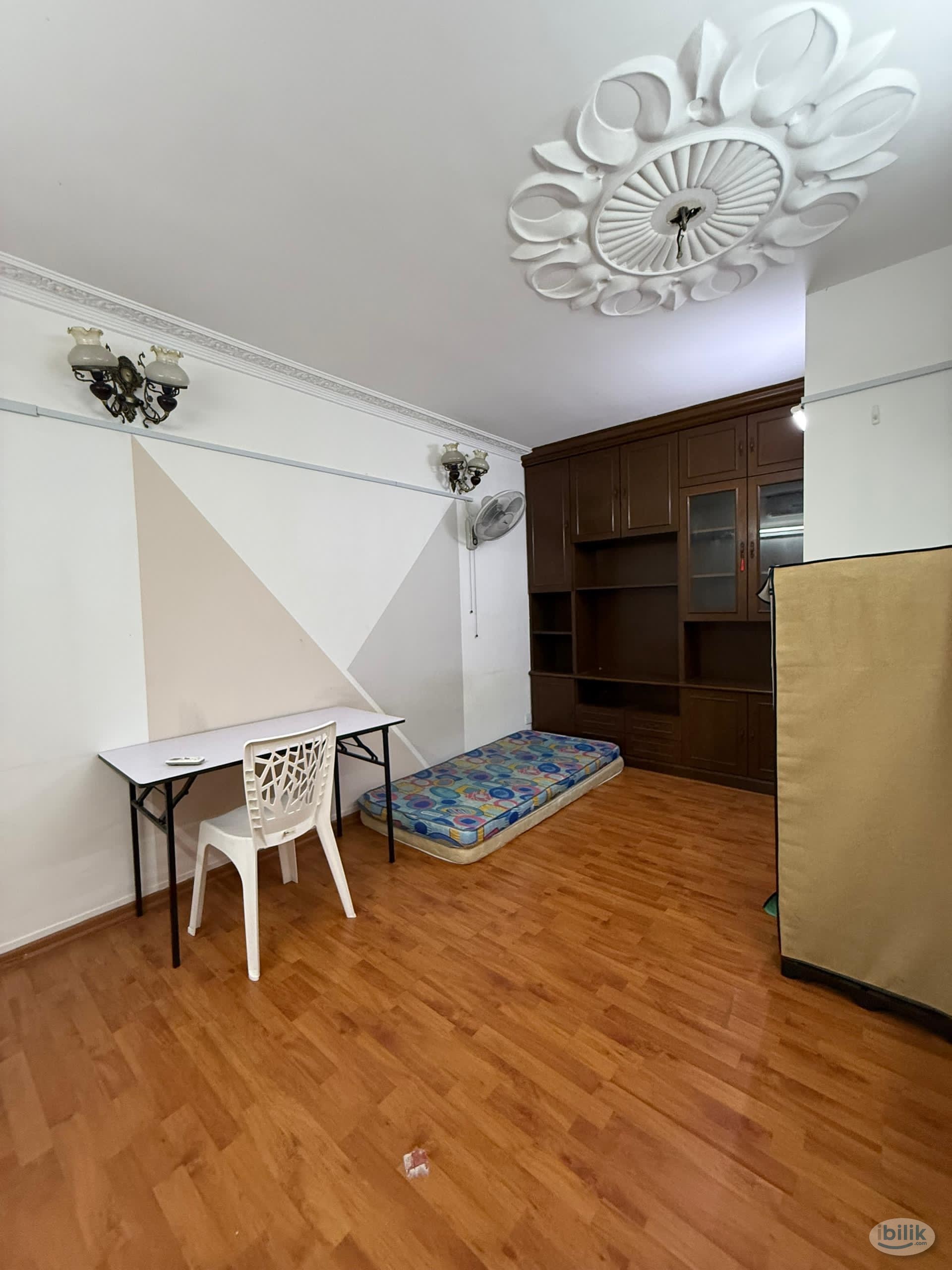 🎀ZERO DEPOSIT🎀🏡SS22 DAMANSARA JAYA@PETALING JAYA QUEENBED AIRCOND MIDDLE ROOM FOR RENT✨✨NEAR TO ATRIA SHOPPING GALLER - Image 1