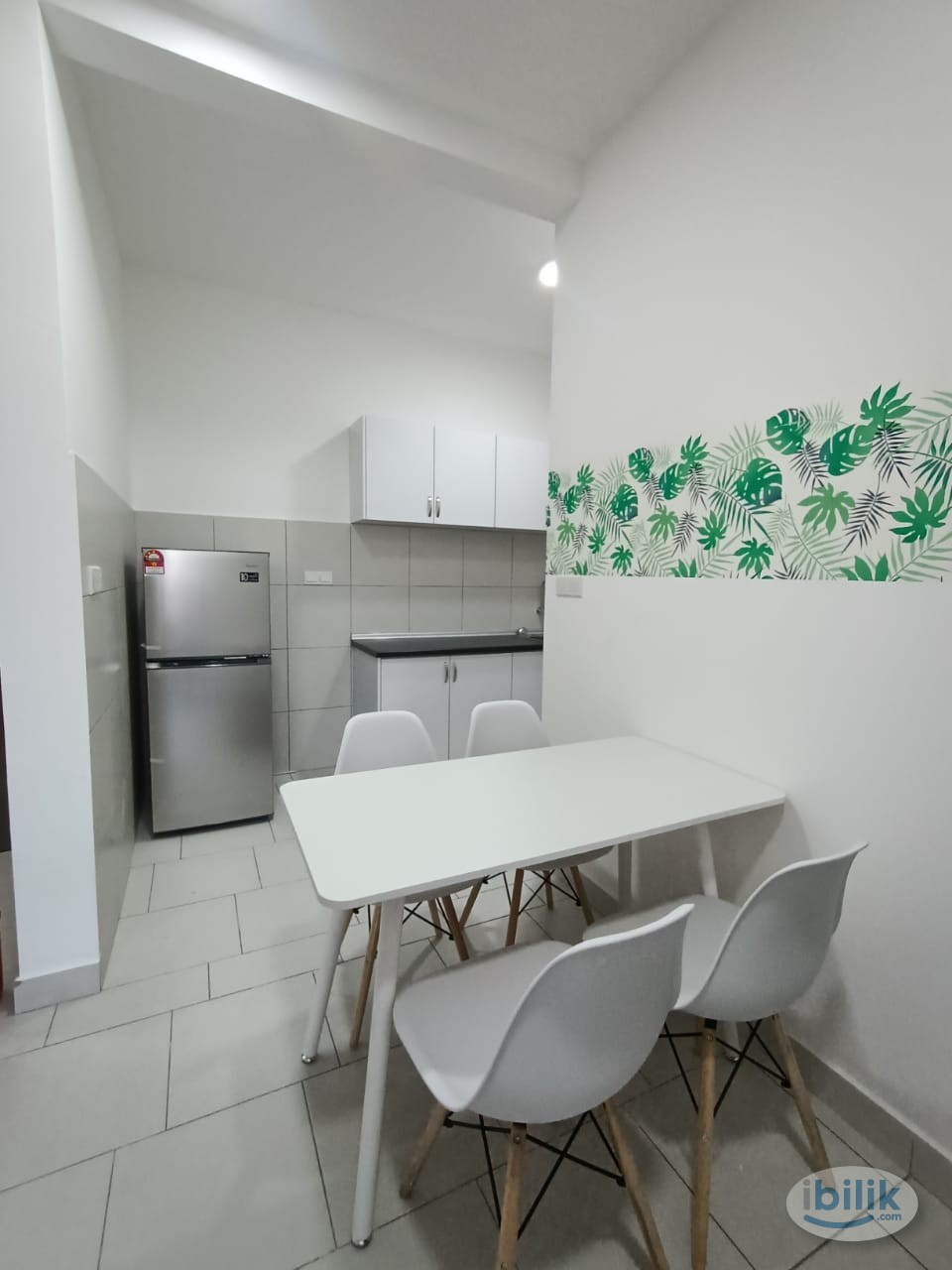 ASTETICA RESINCE @ SERI KEMBANGAN ( BALCONY ROOM ) MIX UNIT - Image 4