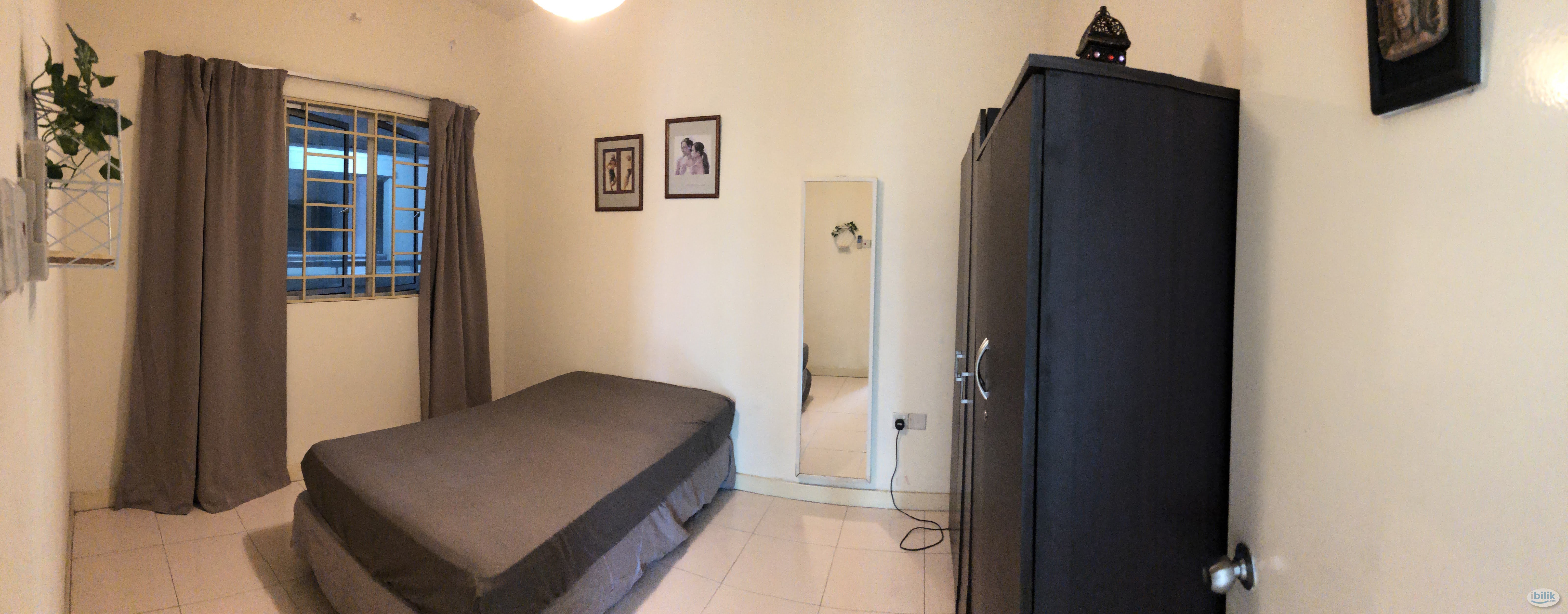 *NO PARTITION* FEMALE Middle Room at Metropolitan Square, Damansara Perdana - Image 2