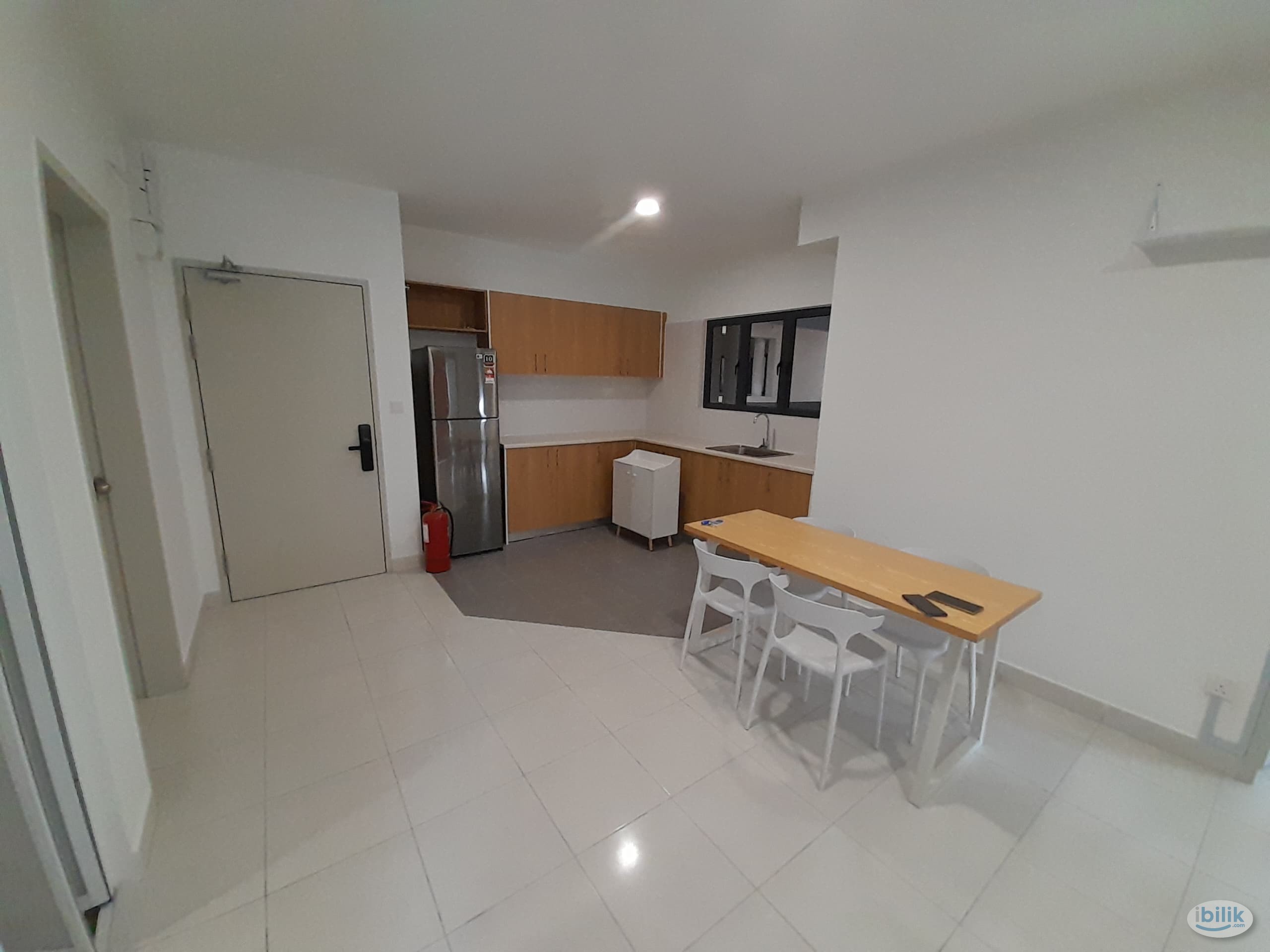 Female Sepang Master Room Rental - Image 2