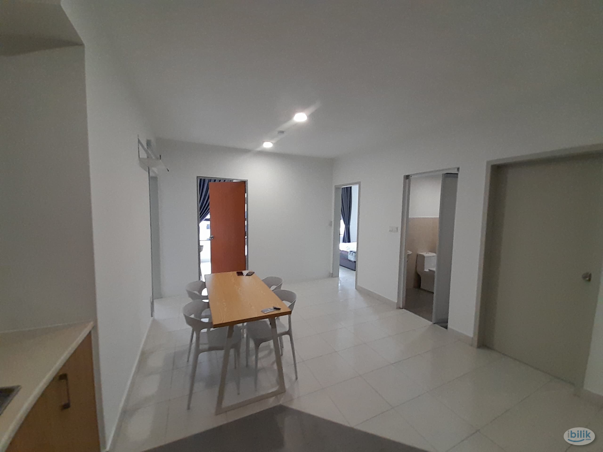 Female Sepang Master Room Rental - Image 4