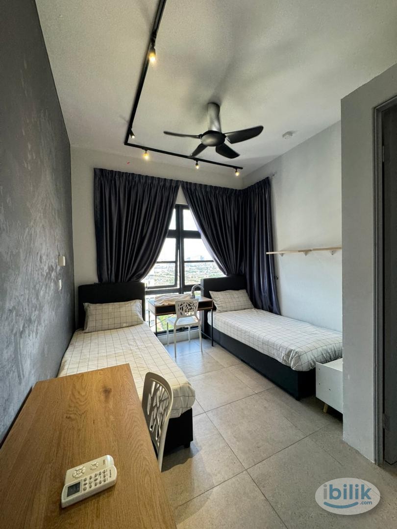 👱🏻‍♀️ Female Unit Rent 👱🏻‍♀️ 🧽 Weekly Cleaning Service 🧽 🧺 FREE Washing Machine & Dryer 🧺 - Image 1