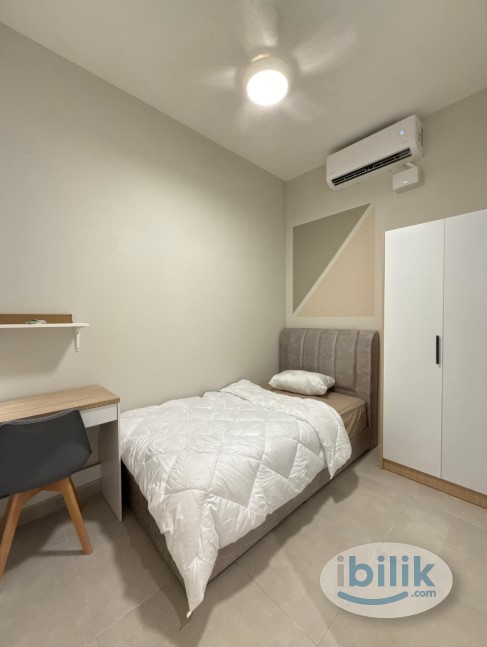 Exclusive Single Room near MRT  Fully Furnish - Image 4