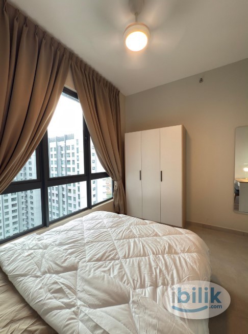 Premium Medium Room Near MRT fully Furnished - Image 3