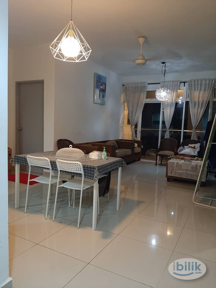Middle Room at Dwiputra Residences, Putrajaya - Image 1