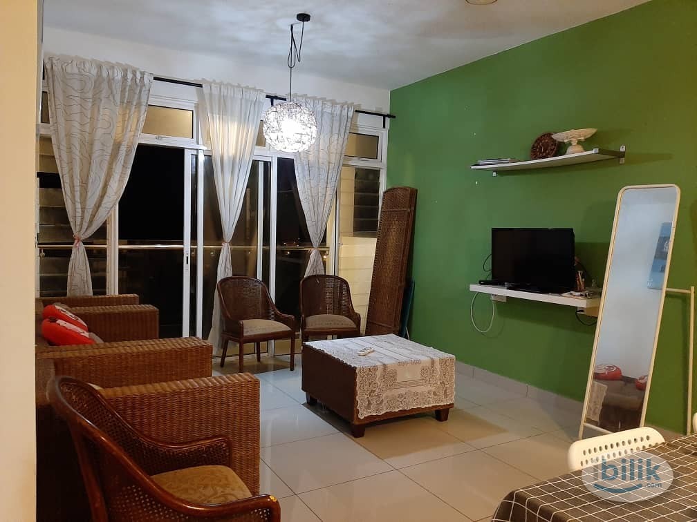 Middle Room at Dwiputra Residences, Putrajaya - Image 2