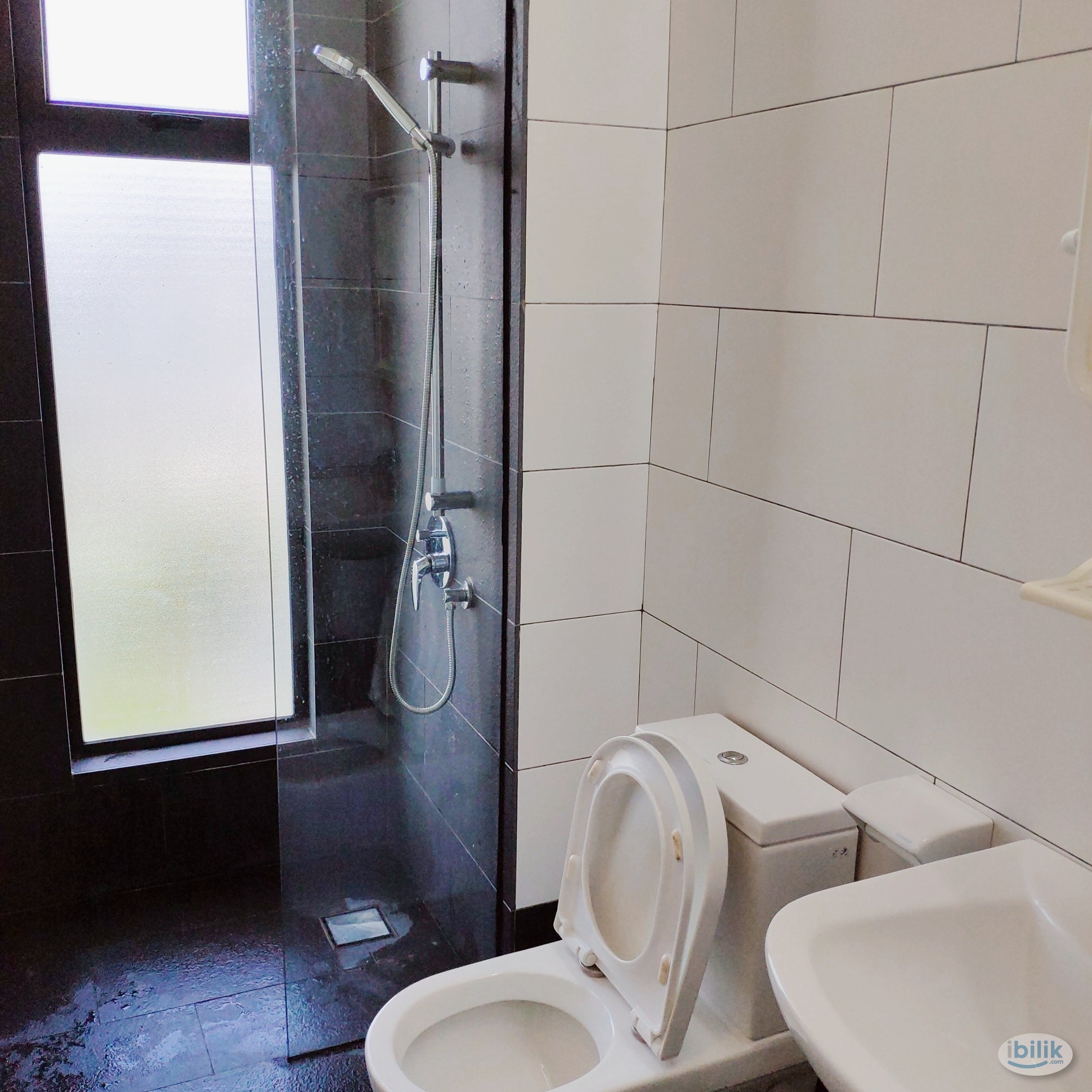 Single Room, Just Fan at Univ360 near Seri Kembangan, UPM, Australian Int'l School, Hosp Serdang, Putrajaya, Cyberja - Image 5