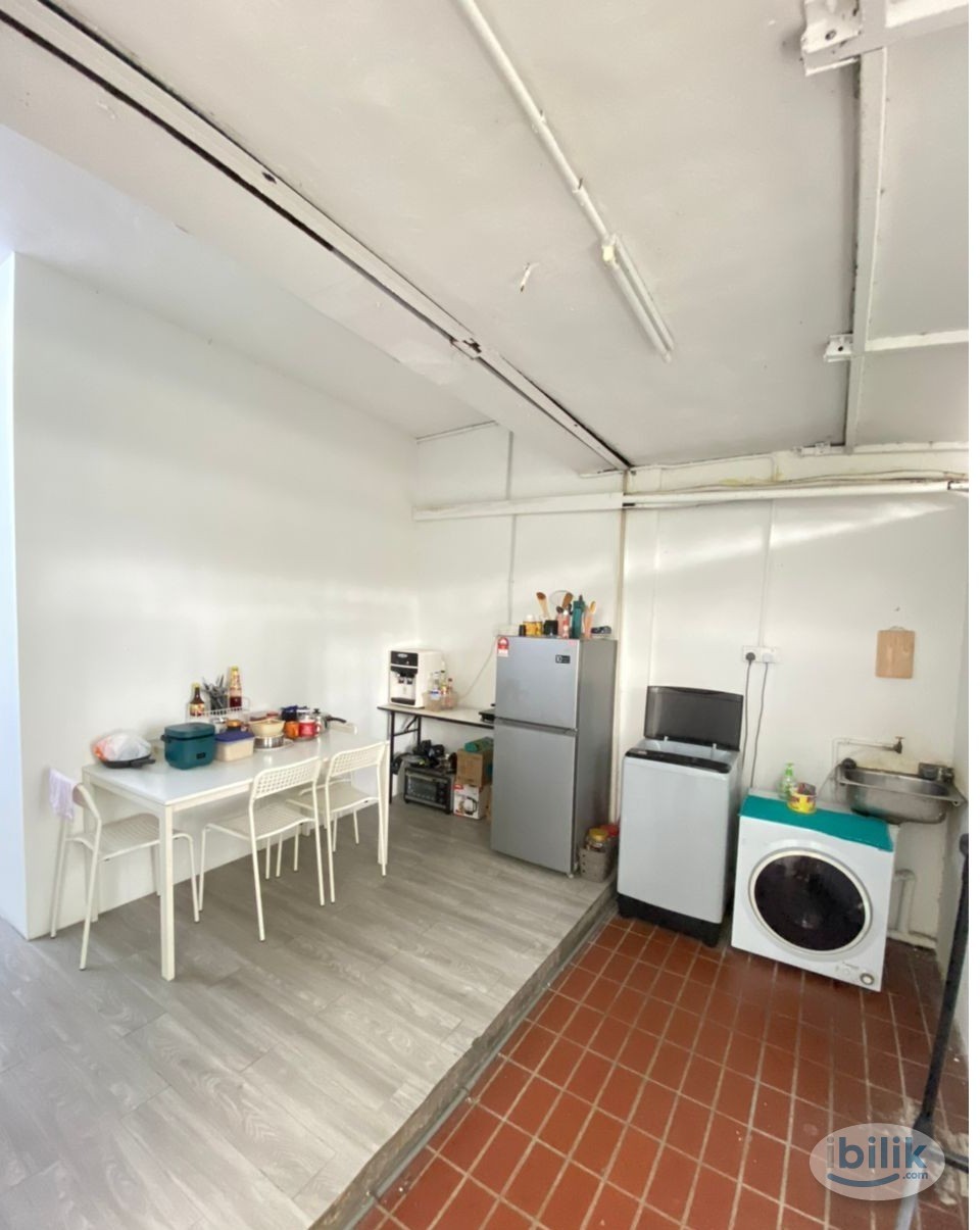 Walking Distance to INTI College & LRT Station Single Room Rent in SS15, Subang Jaya - Image 3