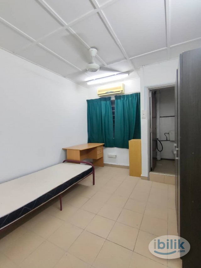 Zero deposit Room in SS15, walking distance to shoplots and LRT. Fully furnished with AC and private Bathroom - Image 3