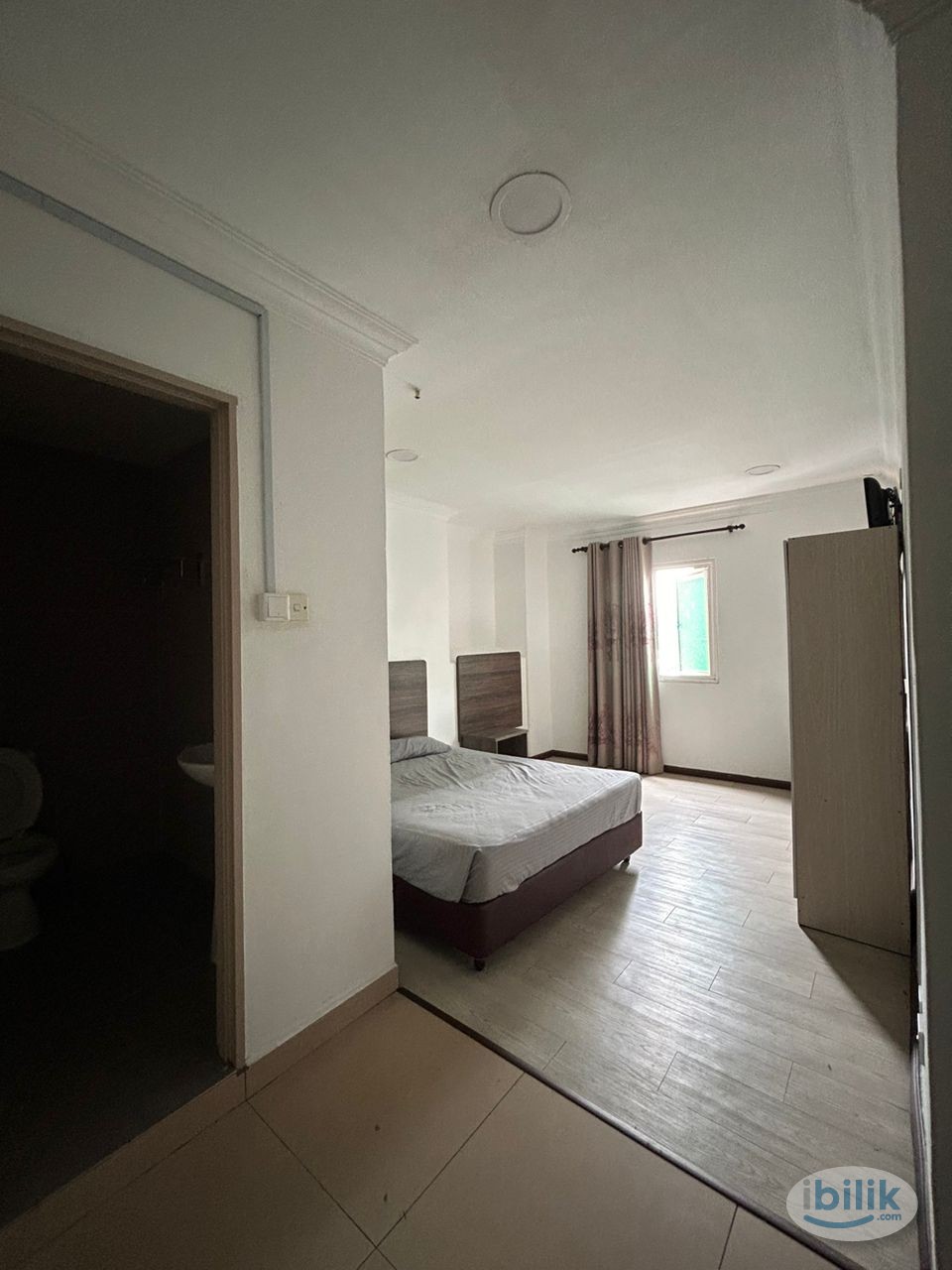 Master Room 3 mins walk to Time square 🥰💫😍 - Image 5
