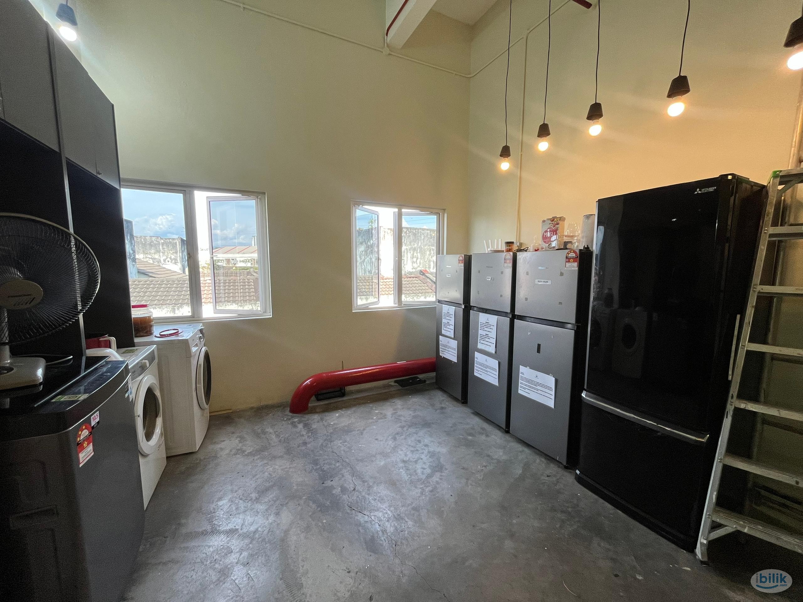 NEW CO-LIVING 🎉 - 8 Mins to MRT/LRT Maluri 🚄🚆 - Image 4
