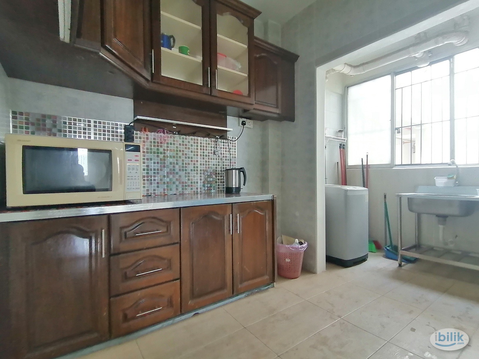 **Female Unit** Master room near LRT Bukit Jalil / IMU / Columbia Asia / TPM - Image 4