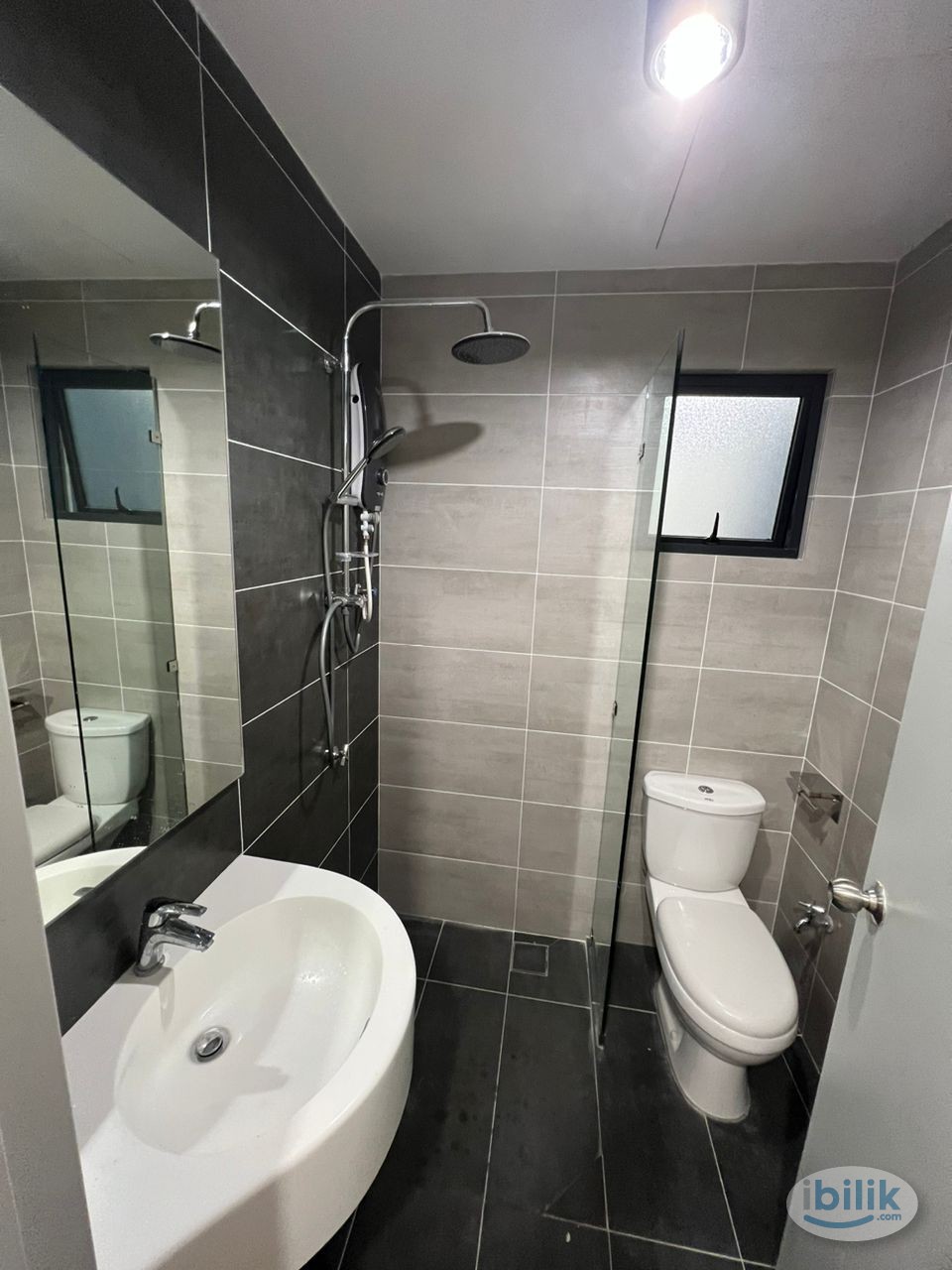 Balcony Room at Platinum Arena Residence, Old Klang Road - Image 3