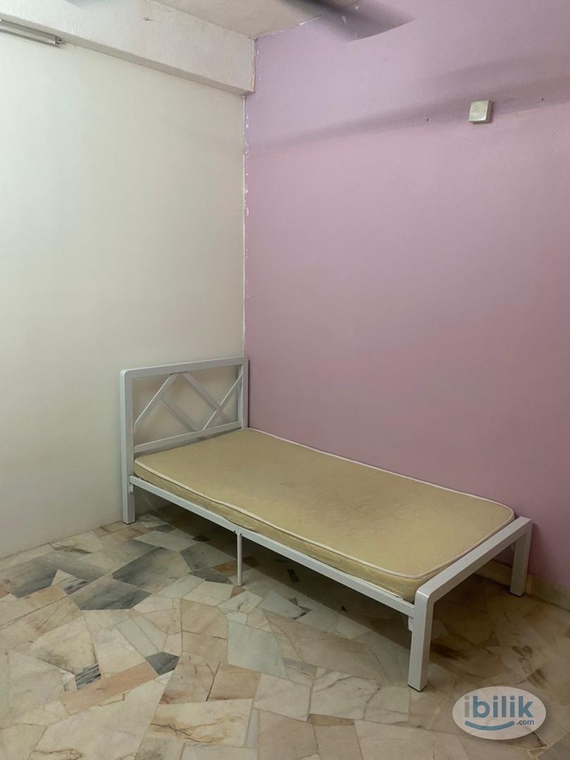 Kepong Center Single Room at Bandar Menjalara, - Image 1