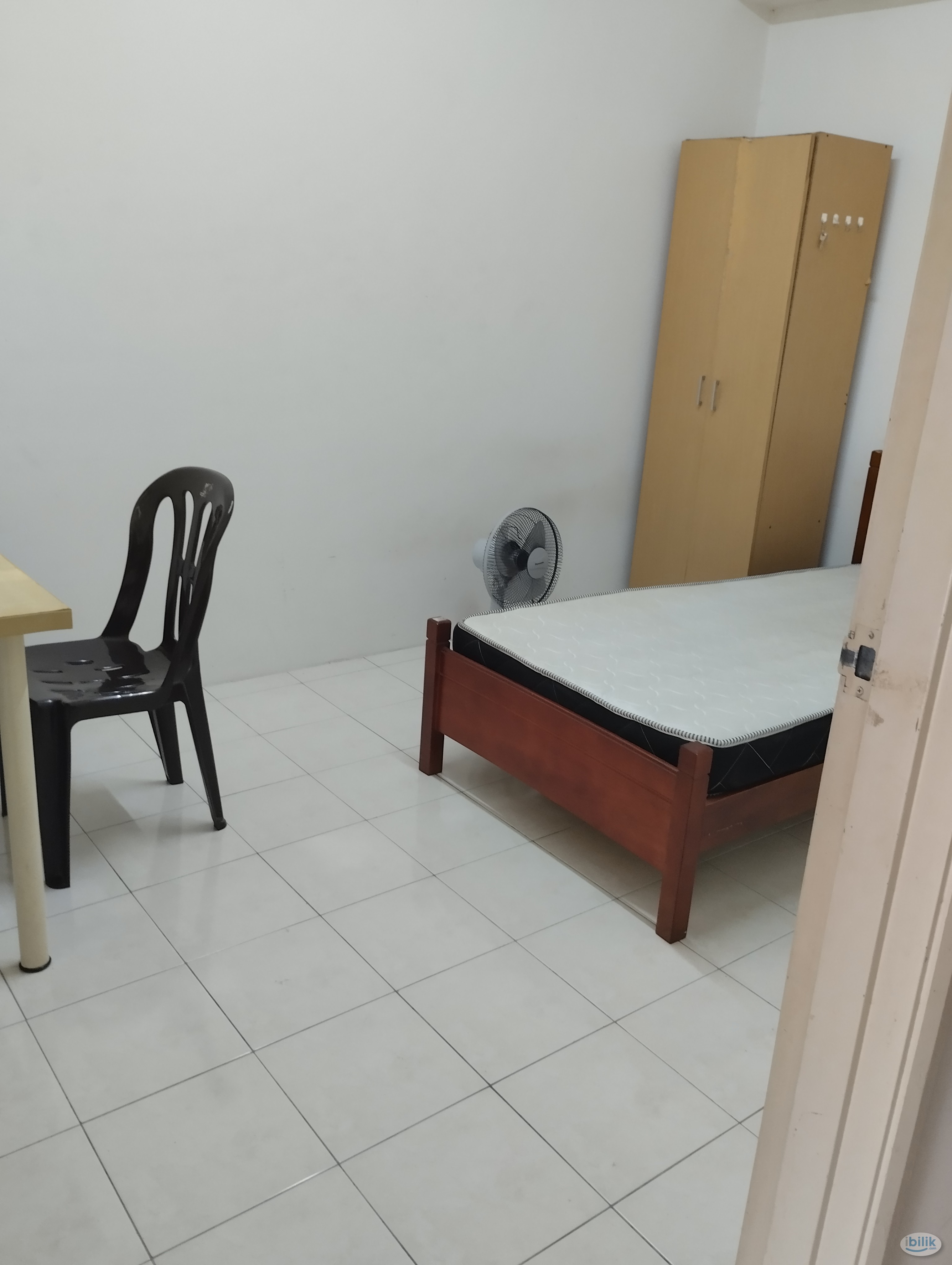 Middle Room at Plaza Medan Putra, Bandar Menjalara - Image 1