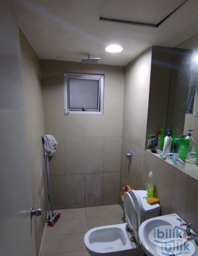 Room For Rent (Not Staying with Owner) - Image 4