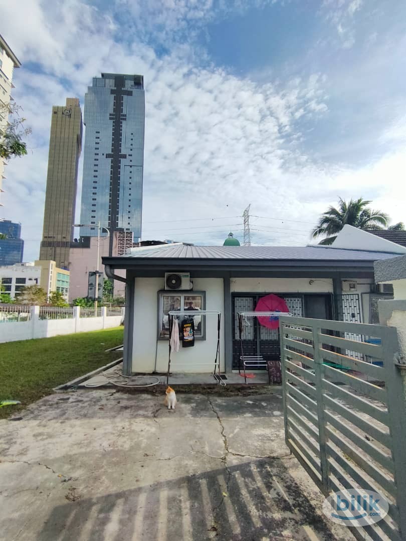 Single Room at Asia Jaya, Petaling Jaya - Image 2