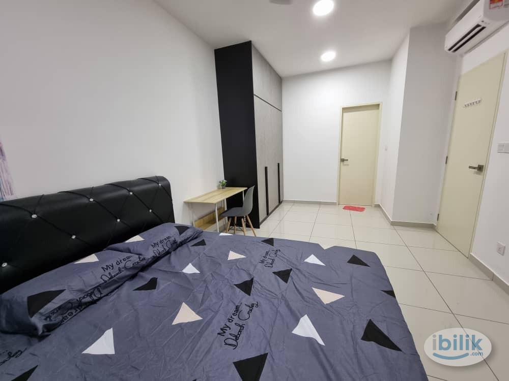 DAMAI RESIDENCE @ SUNGAI BESI ( MASTER ROOM ) FEMALE UNIT - Image 1
