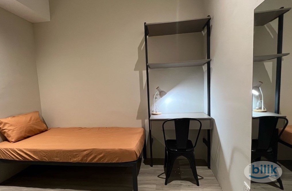 ‼️ FEMALE Unit ‼️Room for Rent near LRT USJ 21 Subang Jaya - Image 2