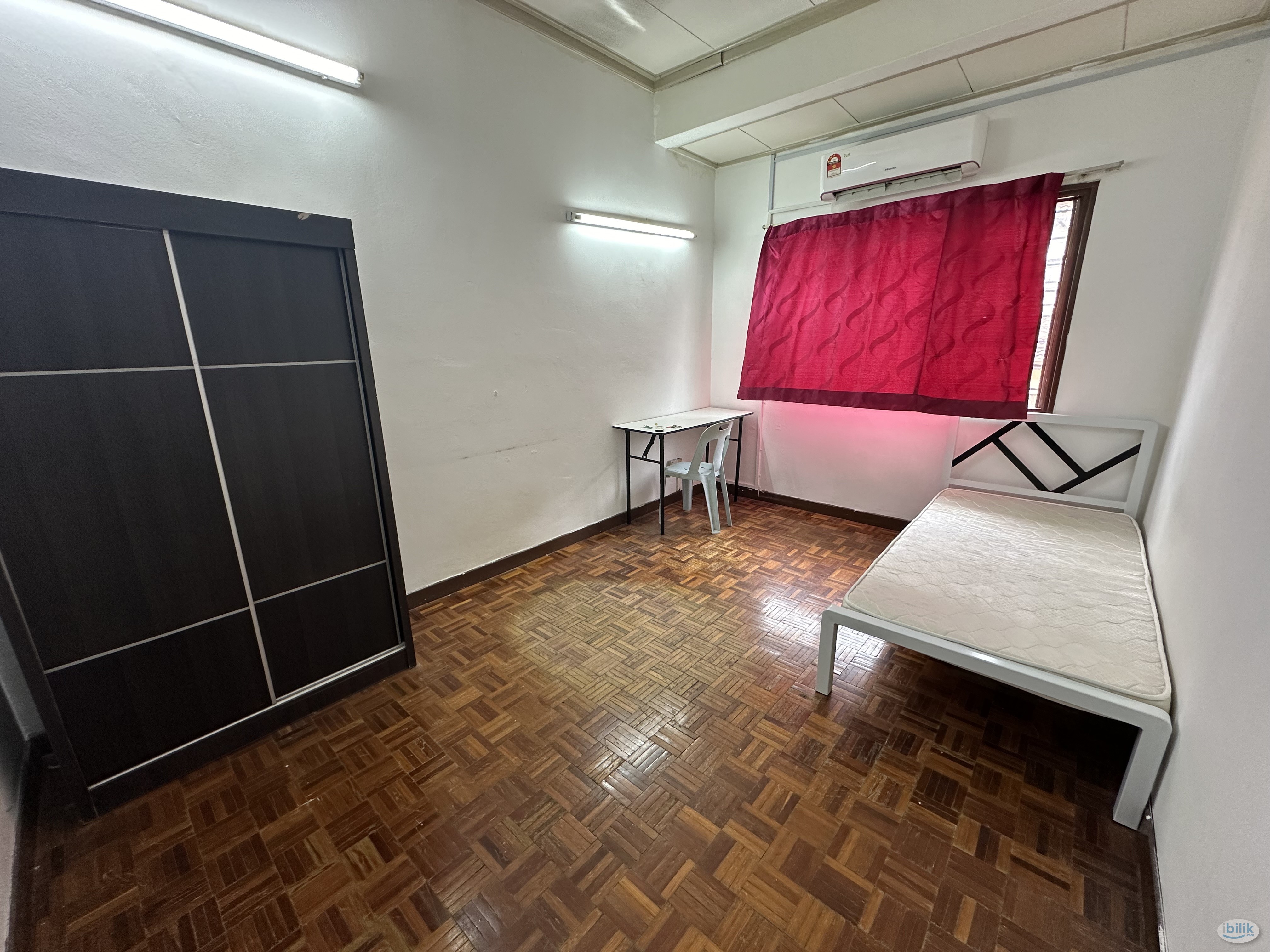DAMEN/USJ NEAR LRT FREE WIFI ROOM FOR RENT🥰🔥 - Image 1
