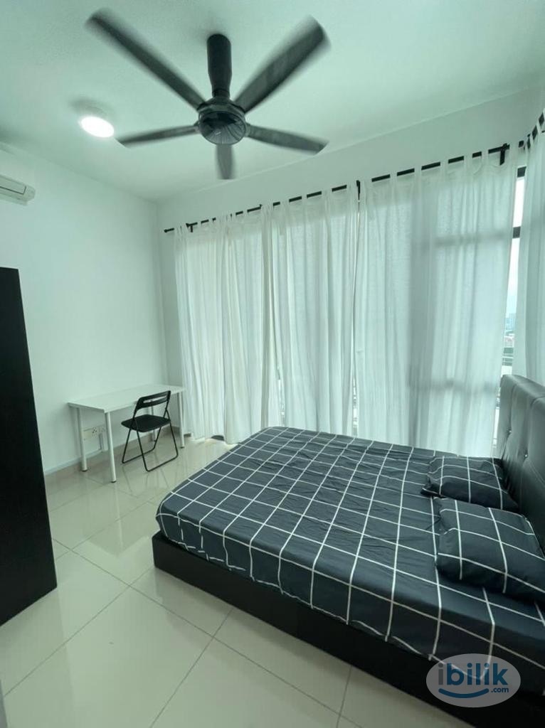 Middle Room at Parkhill Residence, Bukit Jalil - Image 2