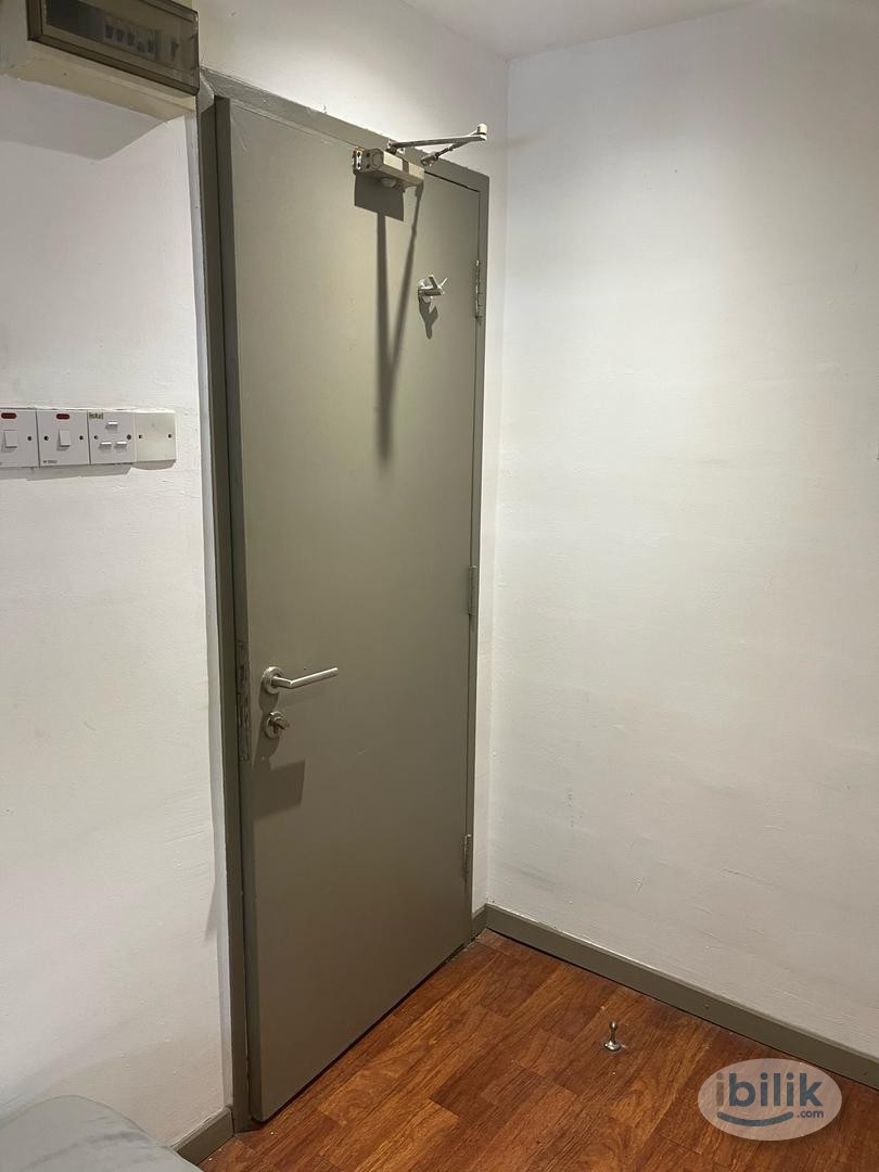 Kepong MRT Station Single Room at Kepong, Kuala Lumpur - Image 3