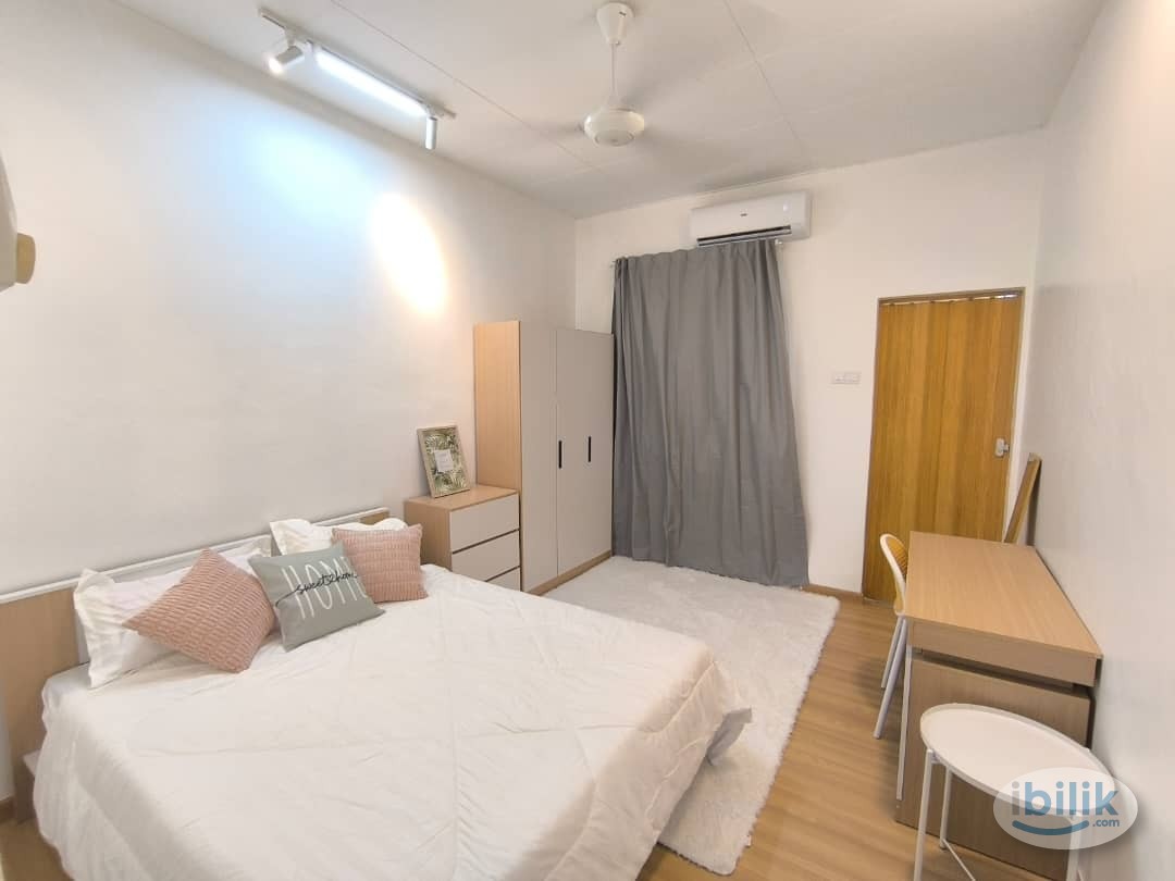 Middle Room at Sungai Petani, Kedah - Image 3