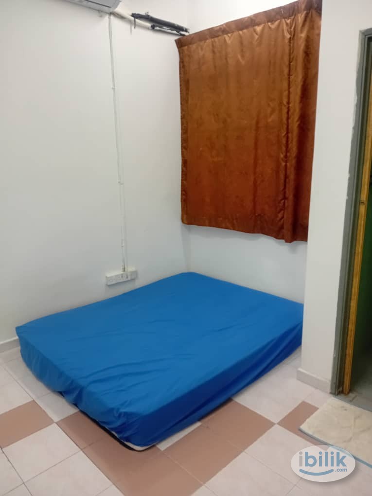 BANDAR SUNWAY , MIDDLE ROOM TO RENT, ZERO DEPOSIT - Image 3