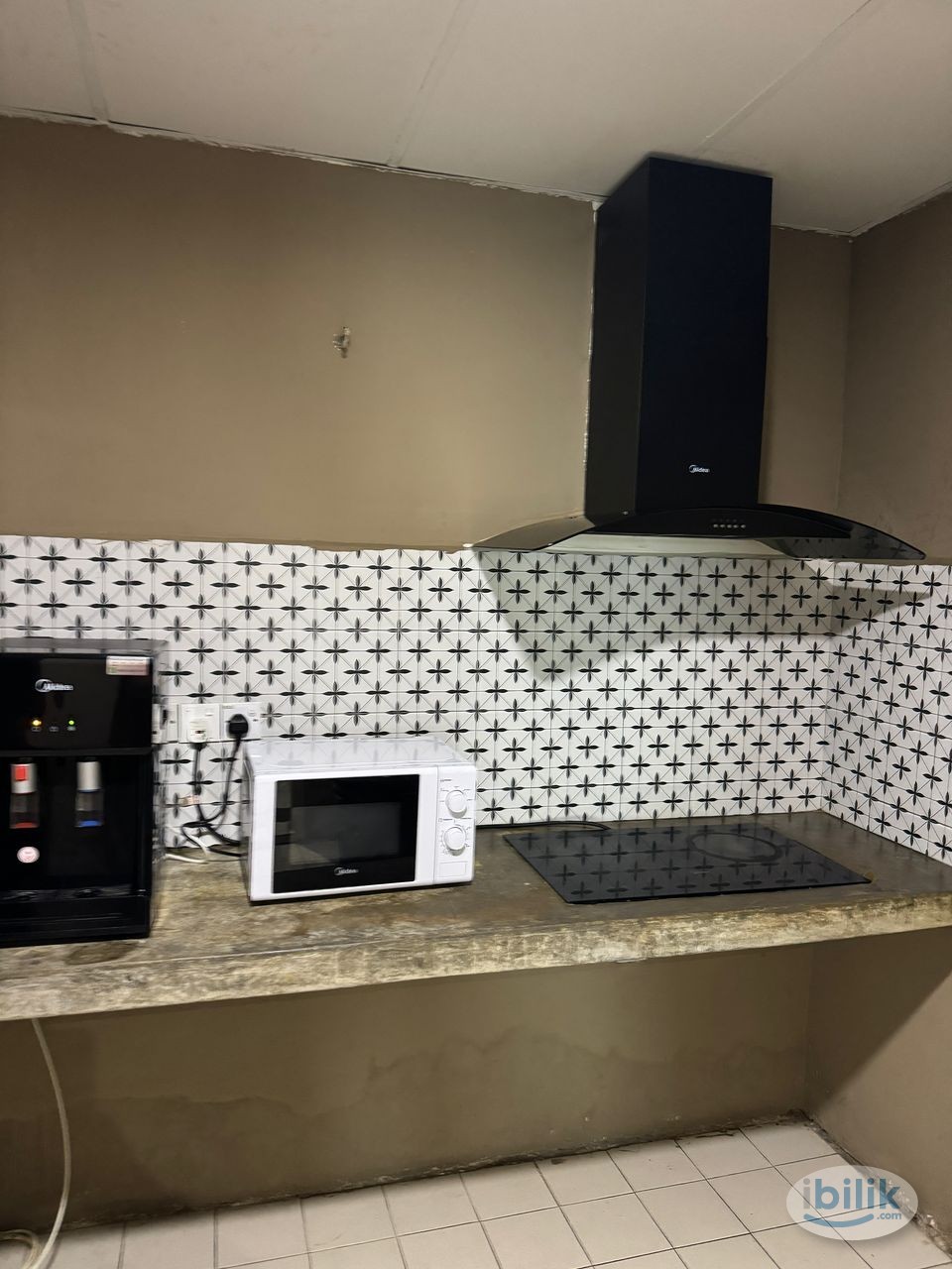 🔥HOT LIMITED Unit🔥Prime Location Master Room with Private Bathroom Opposite of Berjaya Times Square & Lalaport 🛏️ 2 mins - Image 4
