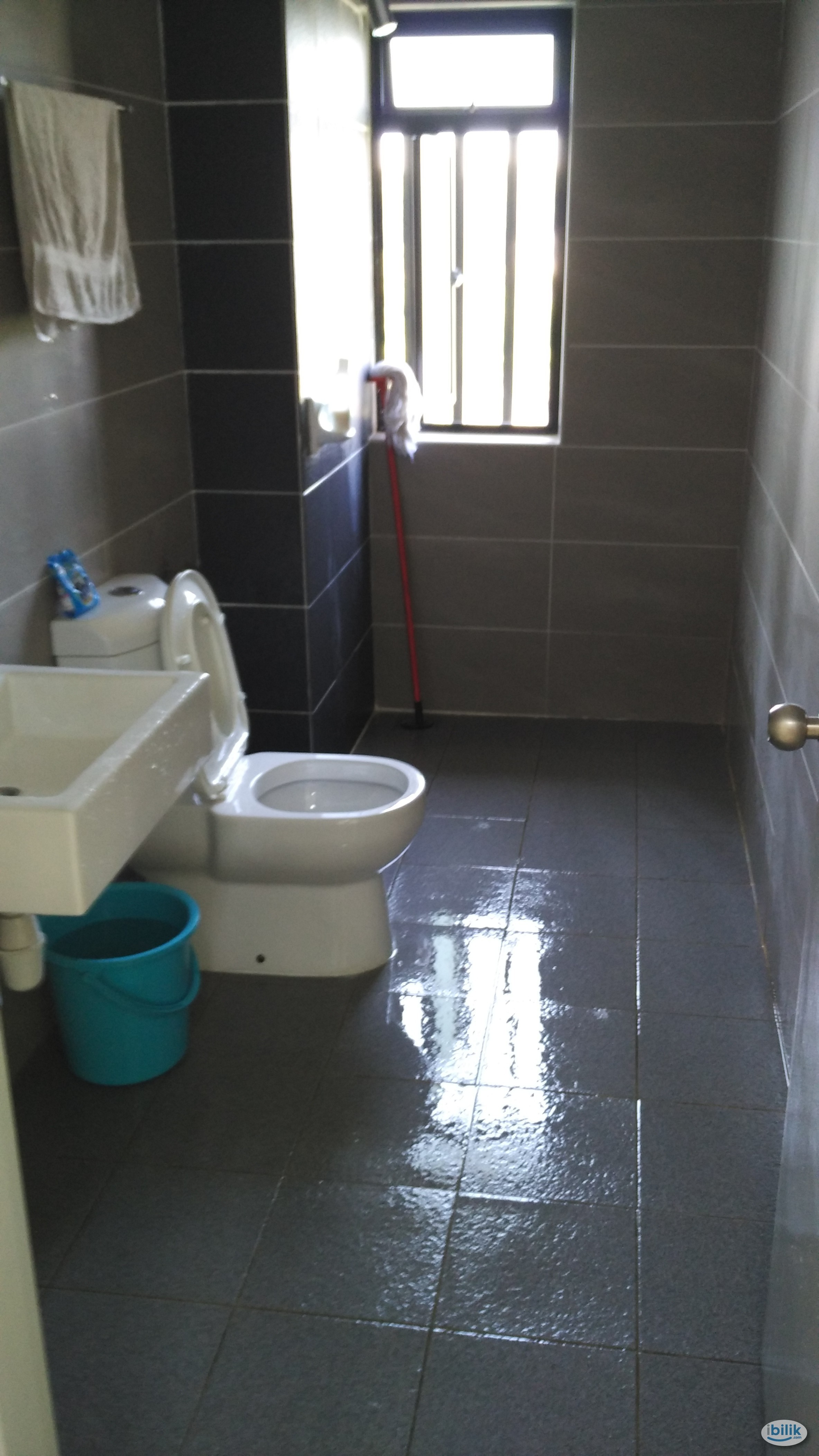 Room at Taman Cendana, Juru - Image 3