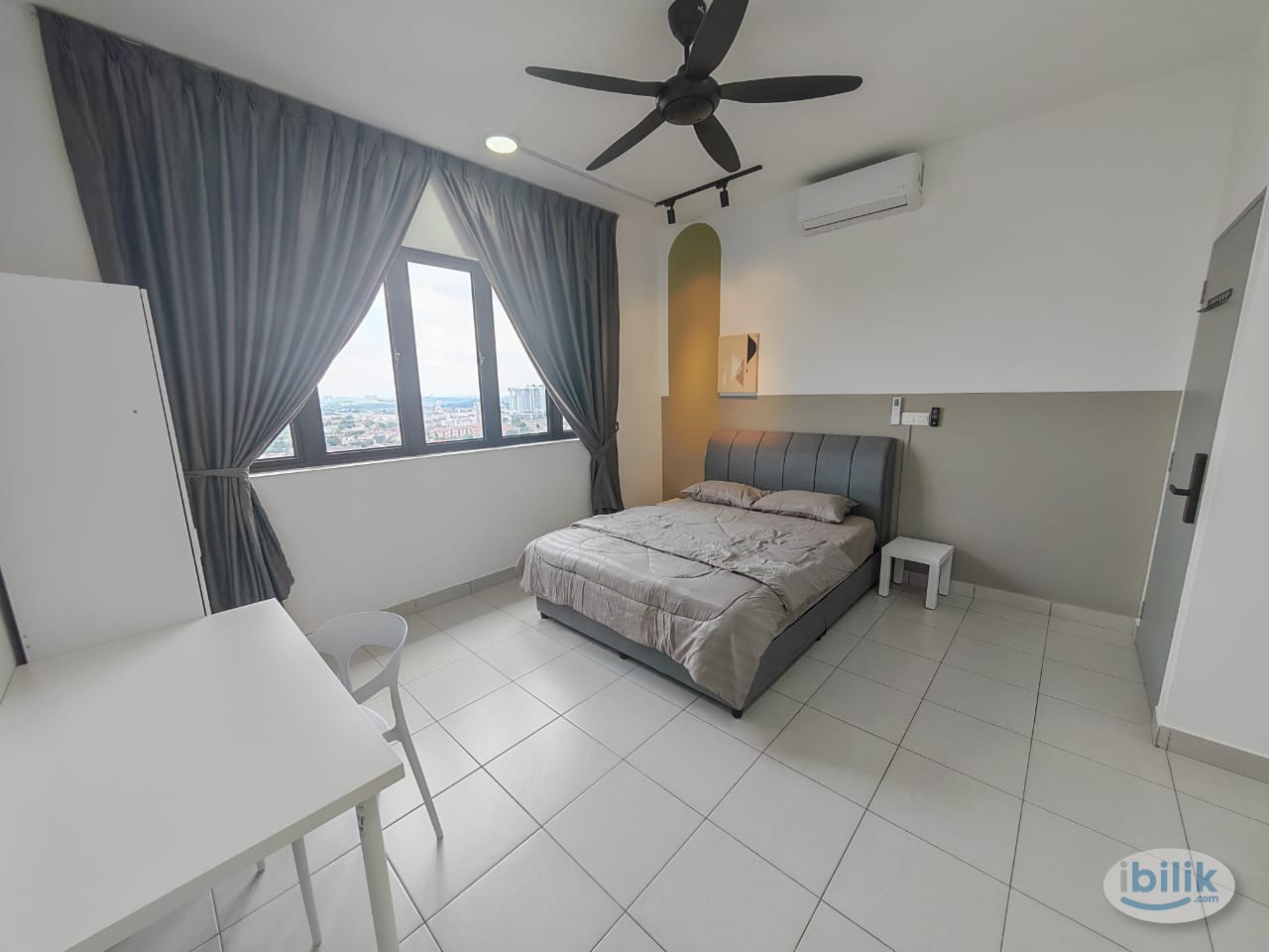 Master Room Muslim Female Unit Fully Furnished 5mins walking to MRT Cheras Line 1 - Image 1