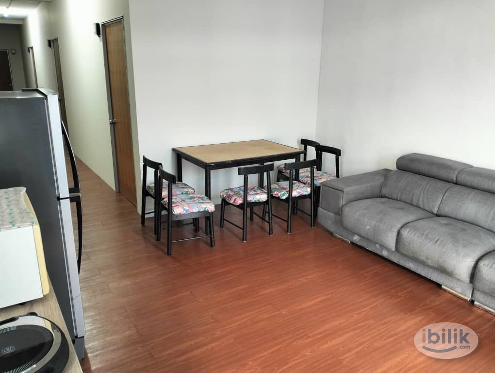 Single Room at Pulau Sebang / Tampin - Image 3