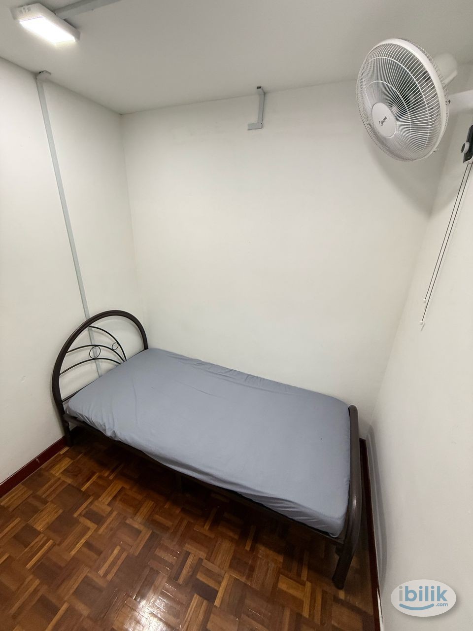 ZERO Deposit Single Room Provided Free WiFi at Kota Kemuning - Image 1