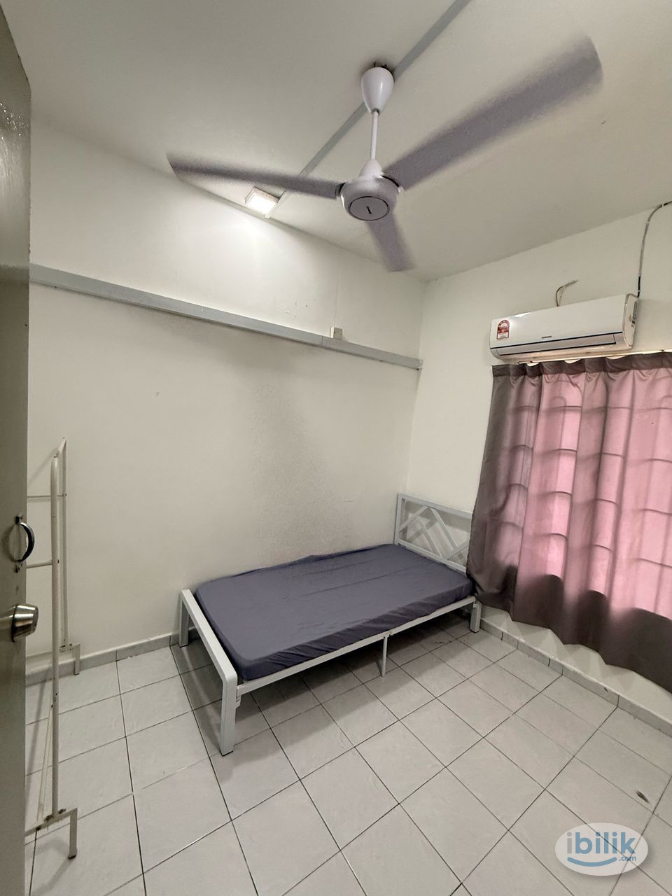🛌 HOT PROMO 🛌 Bilik Sewa Murah Ada Air-Cond dekat Kota Kemuning - Image 1