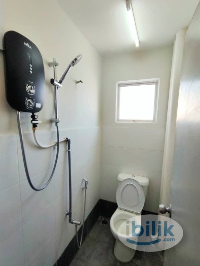 🏠✨ Private Room @ PJ SS3 – Low/Zero Deposit! 🌟 🛏️ Queen Bed + 🚿 Private Toilet 📍 - Image 3