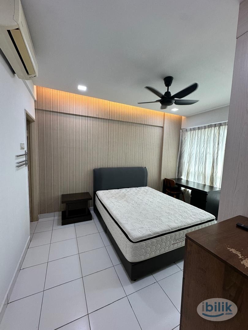 Master bedroom c/w Private Toilet at Kepong & near to MRT Kepong - Image 1