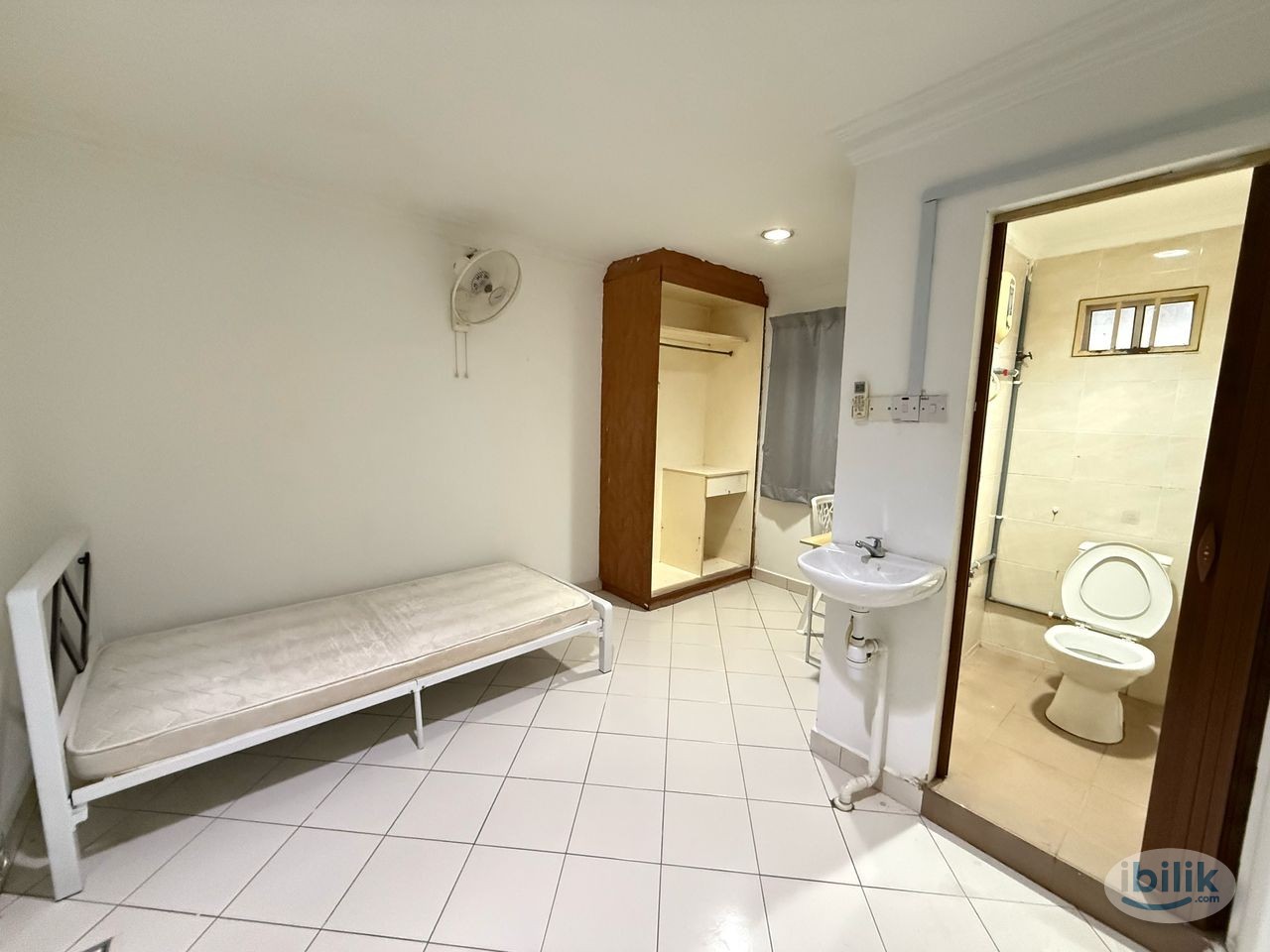 Zero Deposit😍‼️‼️Middle Room at Kelana Jaya, Petaling Jaya - Image 3