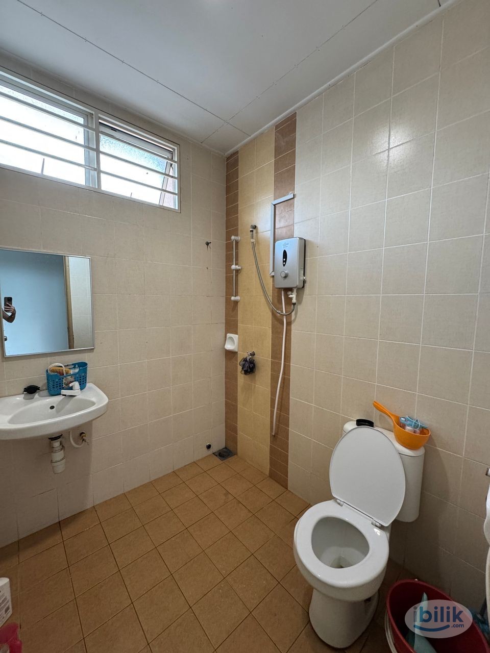 🔥 Clearance Deal! Room for Rent Near Setia City Mall 🔥 - Image 3